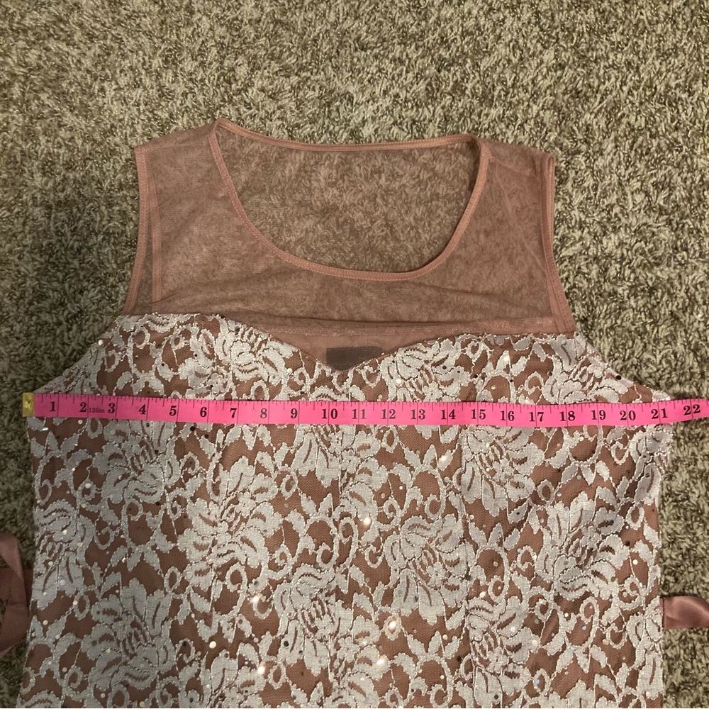 Lovely Grace Lace & Sequin Sleeveless Long Gown Dress, Taupe Mauve, Sz 2X - Picture 6 of 10